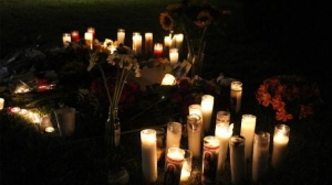 iv-shooting-memorial-candles-flowers-jpg